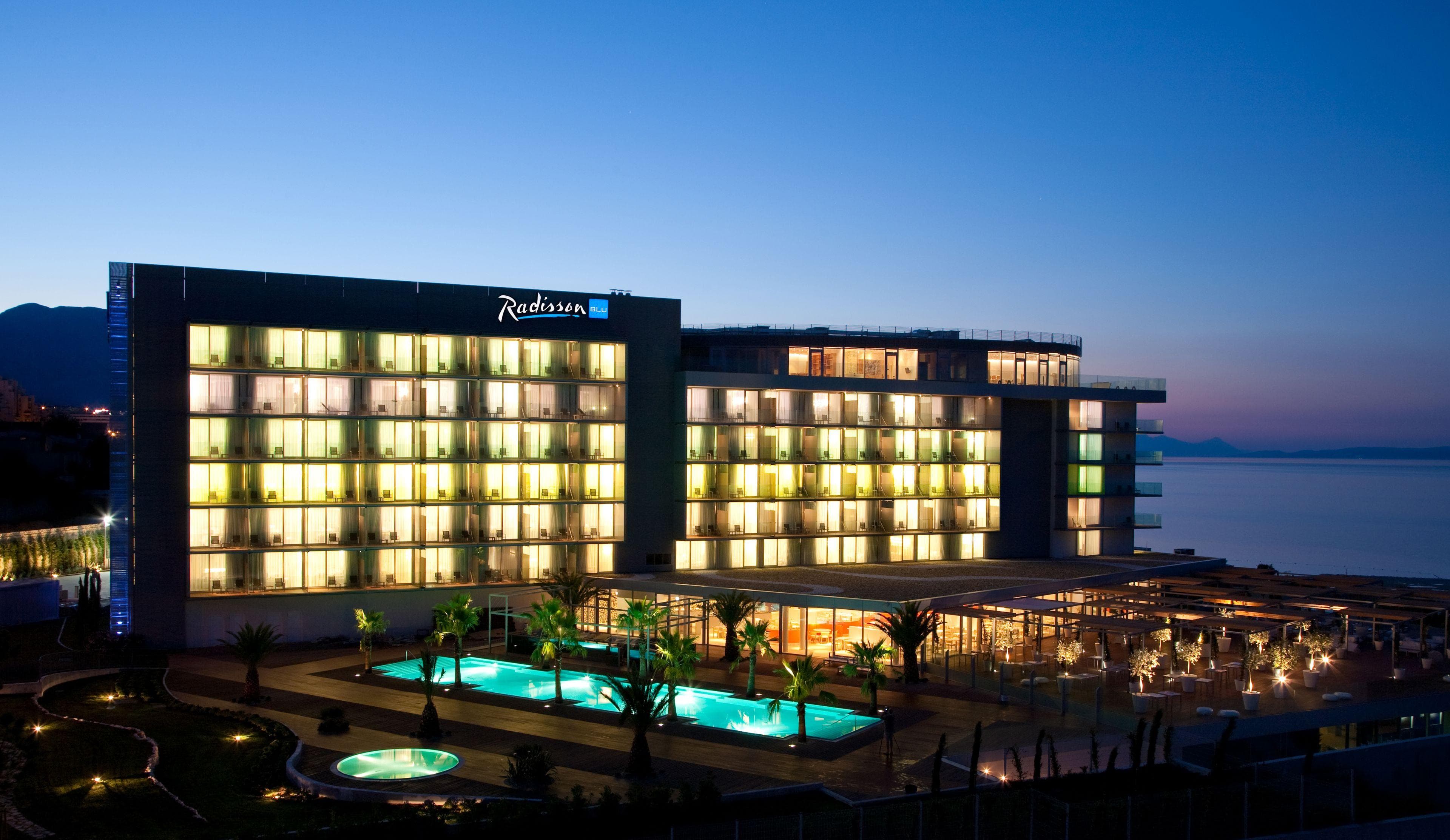 Radisson Blu Resort and Spa in Split at night